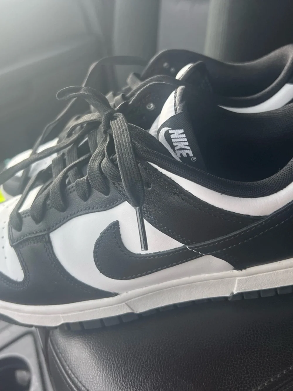 Nike classic low